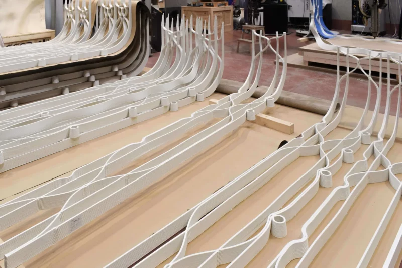 Parametric design for the PINKO retail space at the Rome Fiumicino Airport.