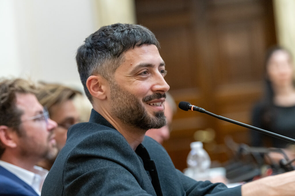 Aldo Sollazzo, CEO of LAMÁQUINA, participating at the IASC World Changers Summit 2024.